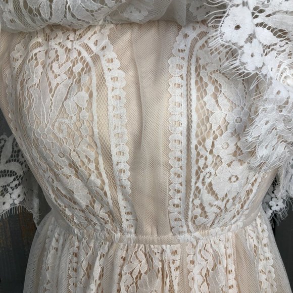 Baltic Born Caroline Lace Maxi Dress - Picture 5 of 13